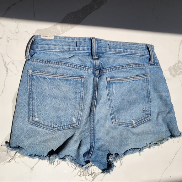 Lovers and Friends denim shorts - Picture 2 of 4